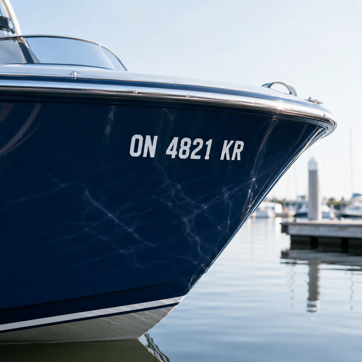 Boat bow dark hull registration numbers Canada — Transport Canada SOR/2010-91 compliant placement